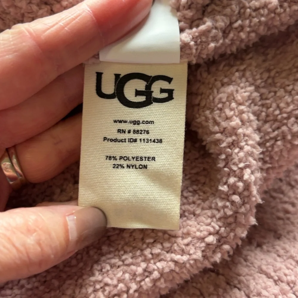 UGG Ylonda Turtleneck Sweater Pink Relaxed Cozy Plush Pullover Lounge Sz M - Picture 10 of 15